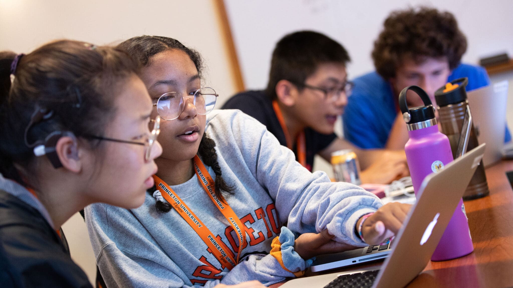 Program empowers youth to shape the future of artificial intelligence ...