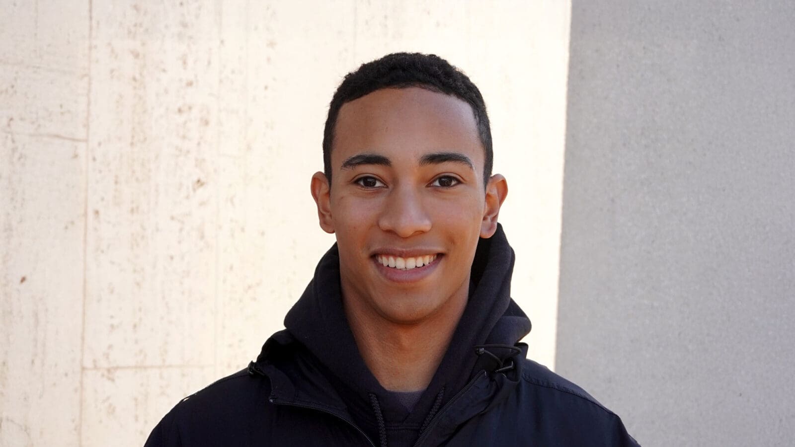 Portrait of Noah Stein.