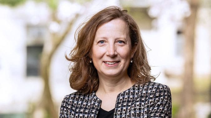 Portrait of Karen Smilowitz.