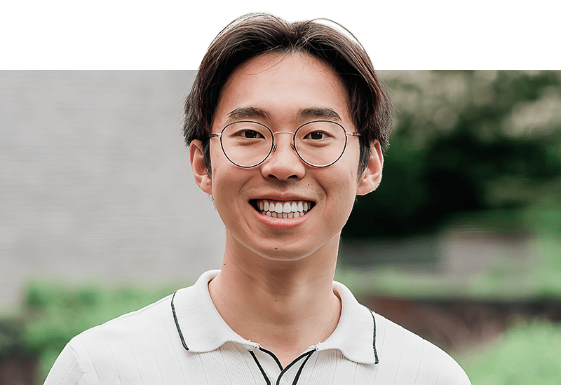 Portrait of Shukai Wang.