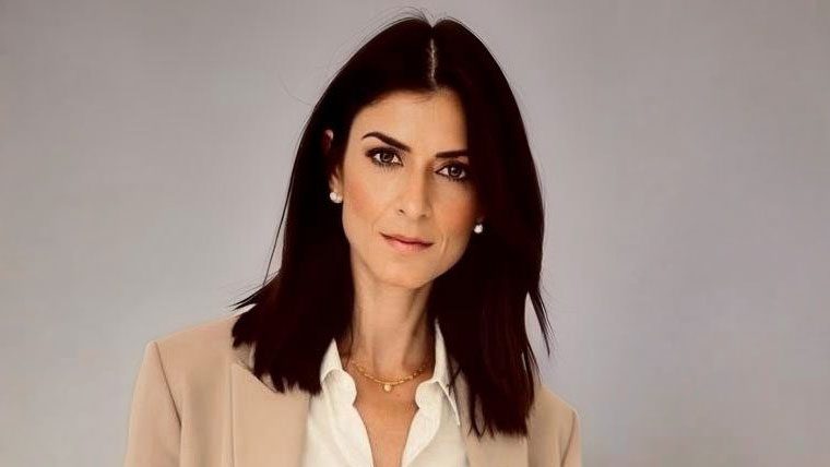 Portrait of Najwa Aaraj.